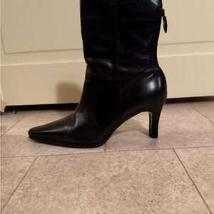 Unisa Black Heeled Boots